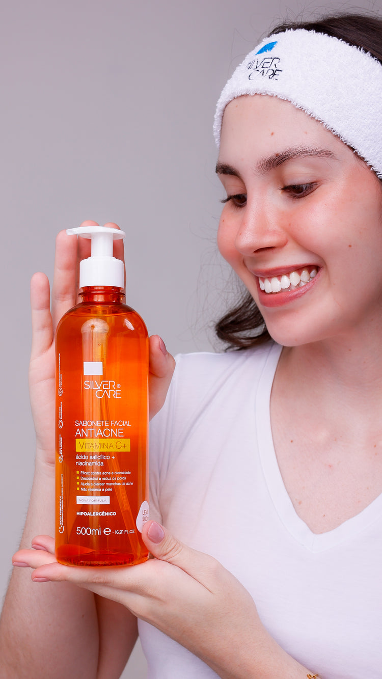 SABONETE FACIAL SILVER CARE ANTIACNE 500ML