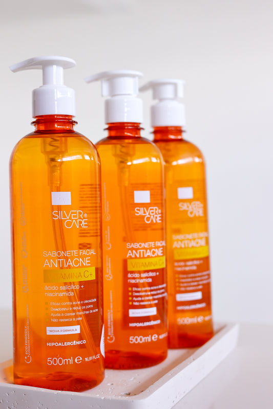 SABONETE FACIAL SILVER CARE ANTIACNE 500ML