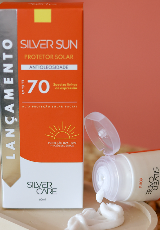 SILVER SUN PROTETOR SOLAR FACIAL ANTIOLEOSIDADE FPS 70 60ML